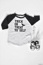 Load image into Gallery viewer, Trick or treat youself / Halloween Shirt / Kids Shirt / Trick or Treat T-Shirt / Toddler Halloween / Gift / Hip Hop / baseball shirt