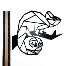Load image into Gallery viewer, Chameleon Geometric Wall Art 2D