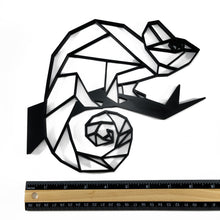 Load image into Gallery viewer, Chameleon Geometric Wall Art 2D
