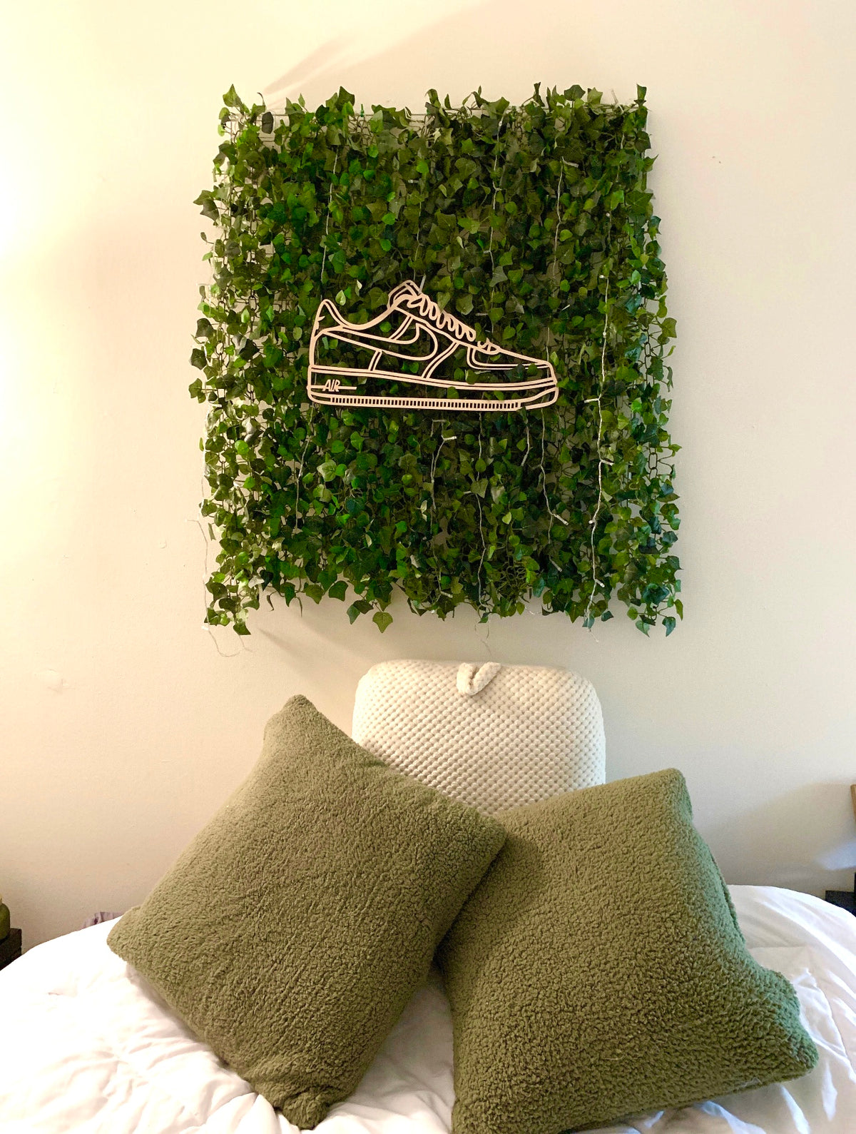 Original Court Classic XL Relief - layered 3D-printed wall art piece, hand-finished by Soul Kid Dsgn, view 3