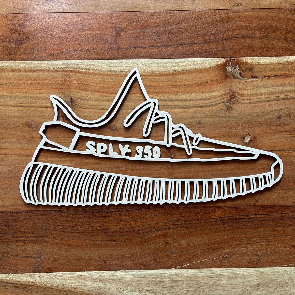 Original Knit Runner XL Relief - layered 3D-printed wall art piece, hand-finished by Soul Kid Dsgn